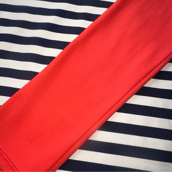 🏖️Boden Rash Guard🏖️ - Picture 6 of 9